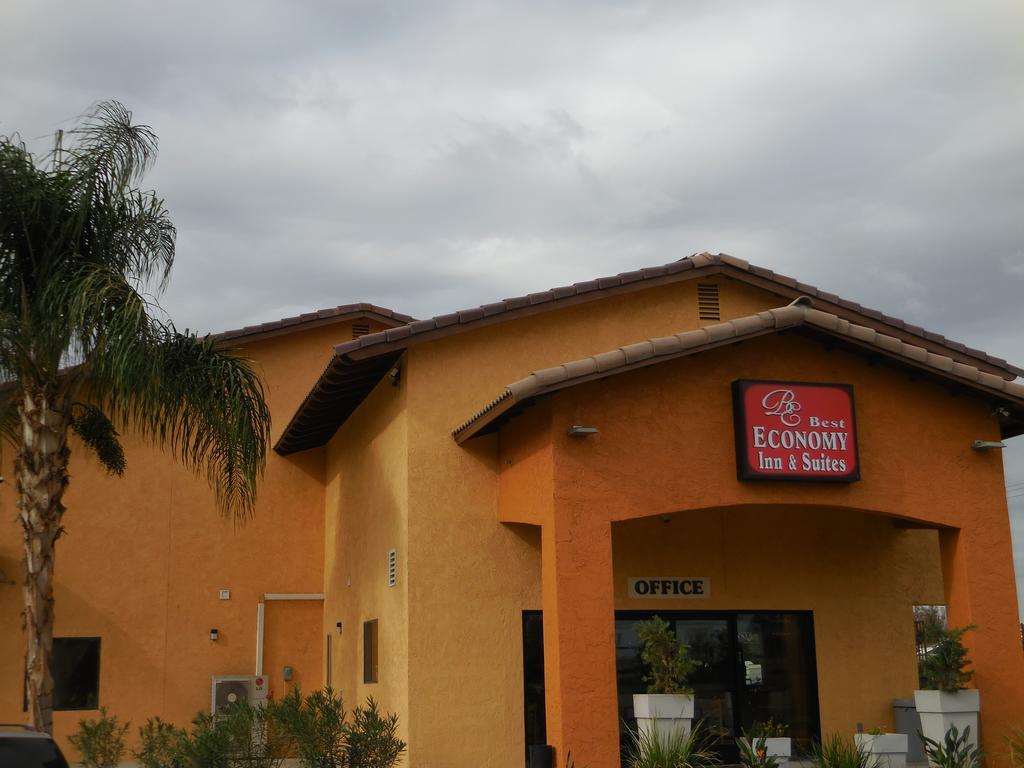 Best Economy Inn & Suites Bakersfield Esterno foto